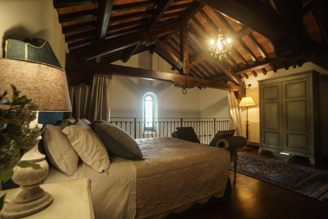 Chiesino Dei Vaioni Villa Pistoia Luaran gambar